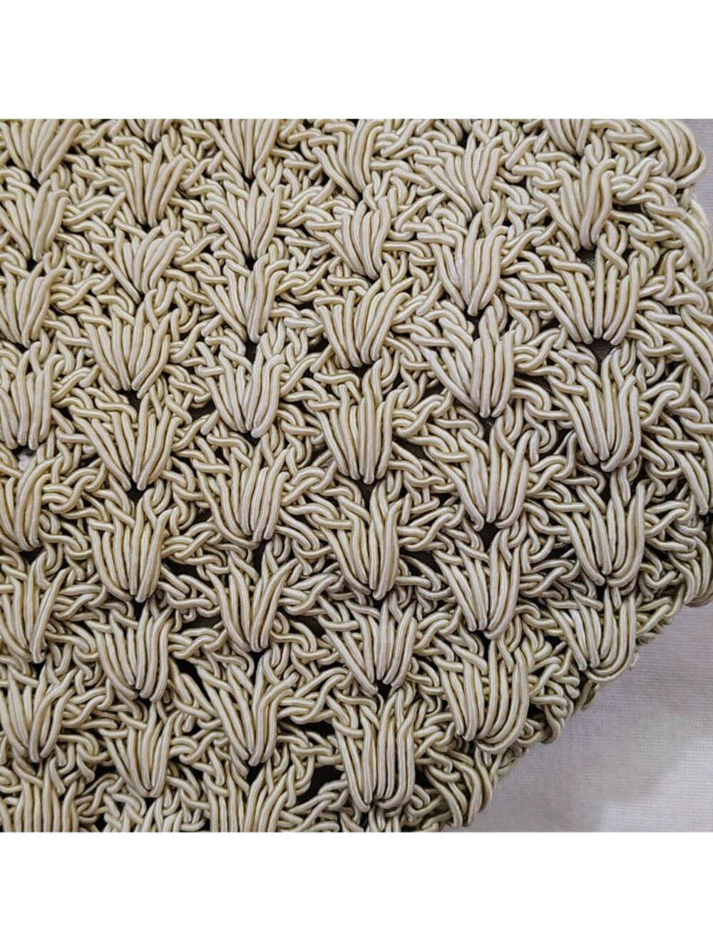 Woven Shoulder Bag Beige Zipper Lightweight Summer Tote Durable Crochet Design - Picture 14 of 16